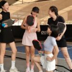 Cách chọn giày, áo và phụ kiện giúp bạn chơi Pickleball thoải mái & an toàn