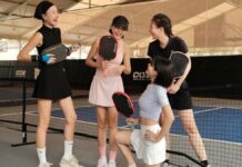 Cách chọn giày, áo và phụ kiện giúp bạn chơi Pickleball thoải mái & an toàn