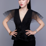 Kim Dung: Yoga và vẻ đẹp cân bằng